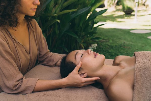 Quelles sont les techniques pour analyser l'harmonie dans les quatuors à cordes de Beethoven ?